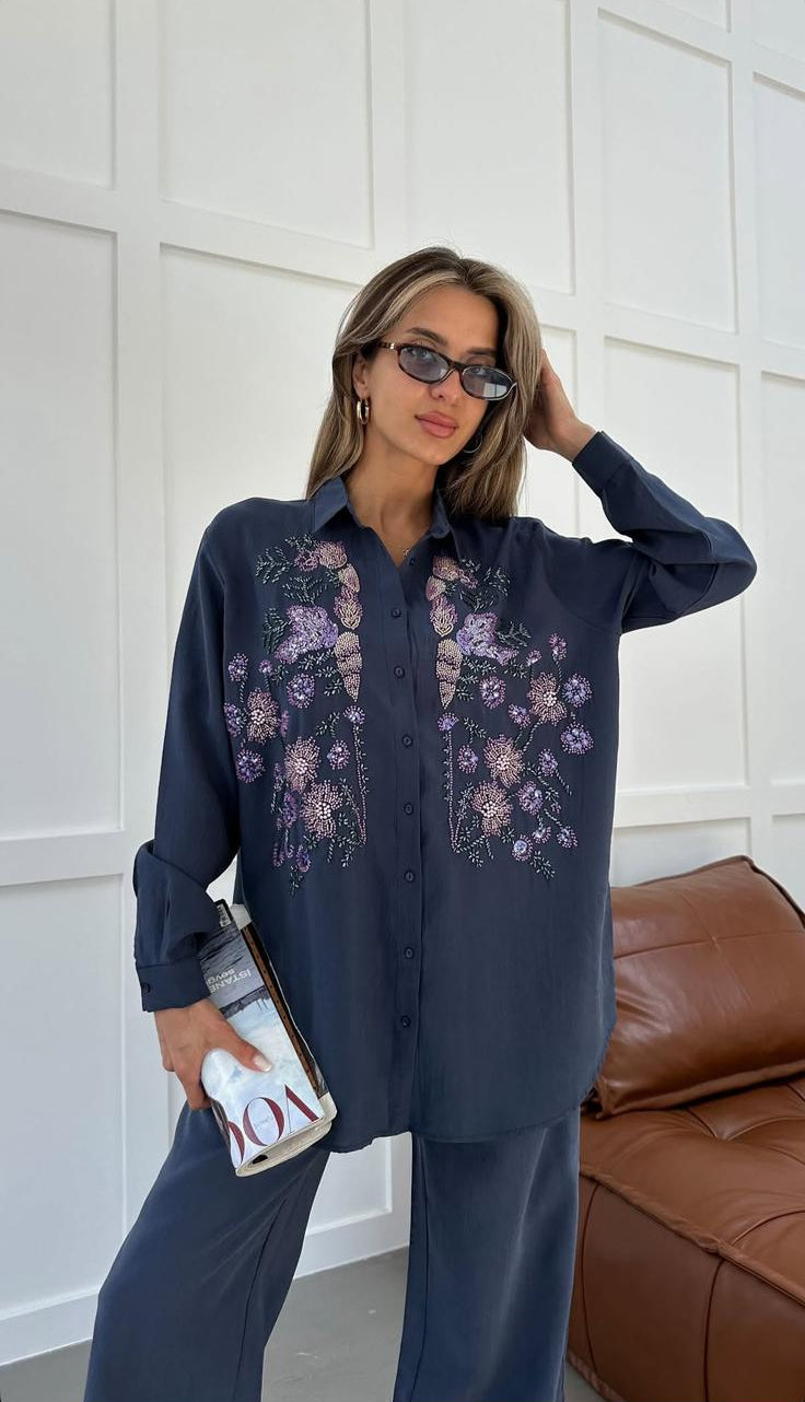 Navy Muse